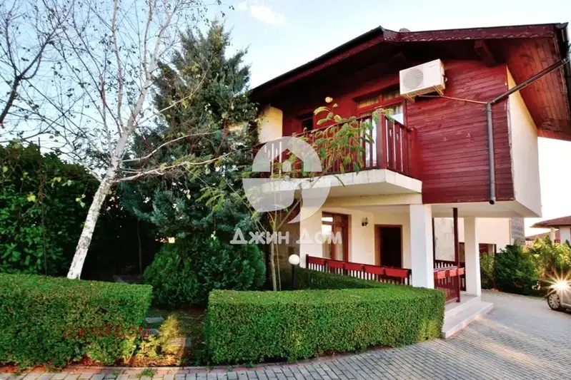 House in Burgas, Kosharica