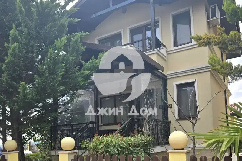 House in Burgas, Kosharica