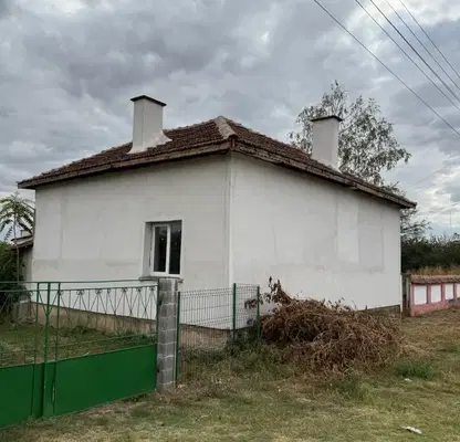 Снимка 4 — Къща във Враца, с. Крива бара
