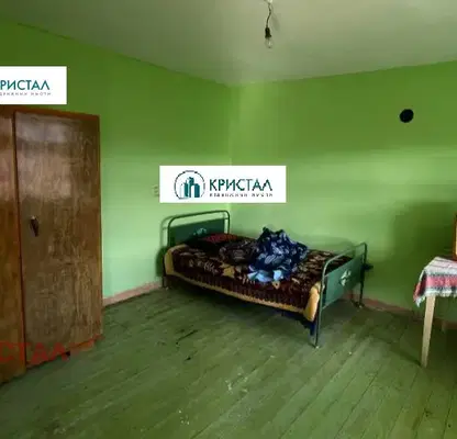 Снимка 4 — Двуетажна къща с голям двор в с. Нови Извор, област Пловдив