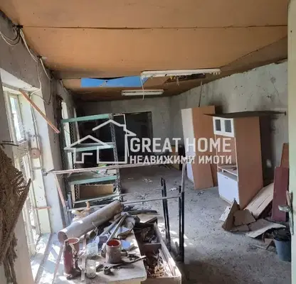 Photo 3 — 4-room house in Pevets village, Targovishte region with garage