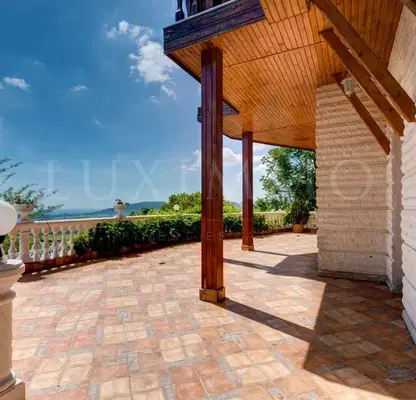 Photo 3 — House with 3 bedrooms and garage in Rogachevo village, Dobrich region