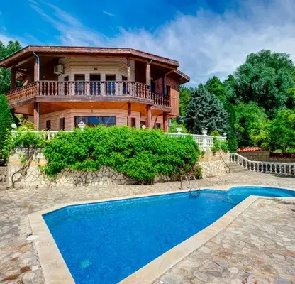 Photo 5 — House with 3 bedrooms and garage in Rogachevo village, Dobrich region