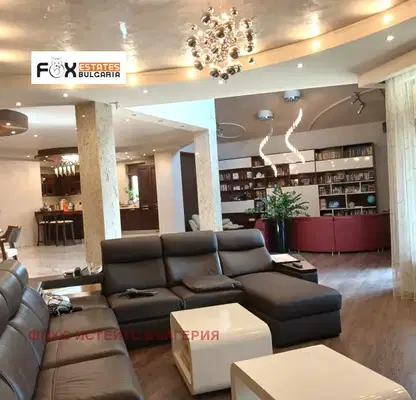Снимка 5 — Просторна къща с 5 спални в с. Рогош, обл. Пловдив