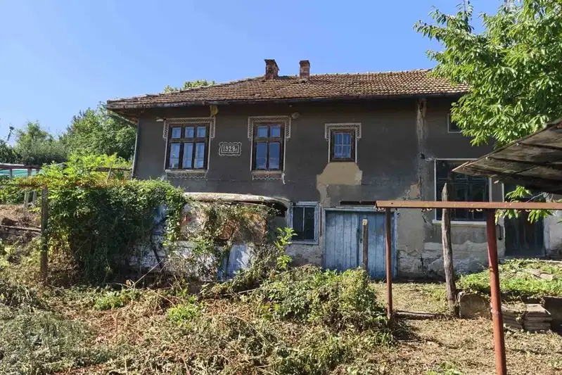 Къща във Велико Търново, с. Самоводене