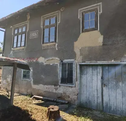 Photo 3 — 4-room house in Samovodene village, Veliko Tarnovo region