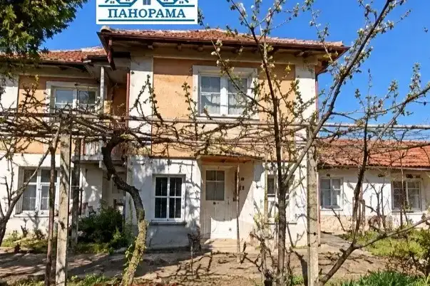 Къща в Пловдив, с. Стрелци