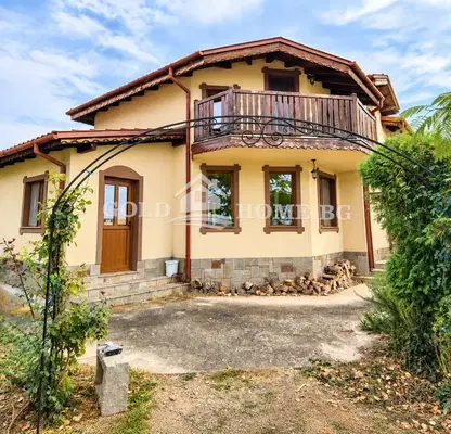 Photo 2 — House with 3 rooms and large yard in Vasil Levski village, Plovdiv region