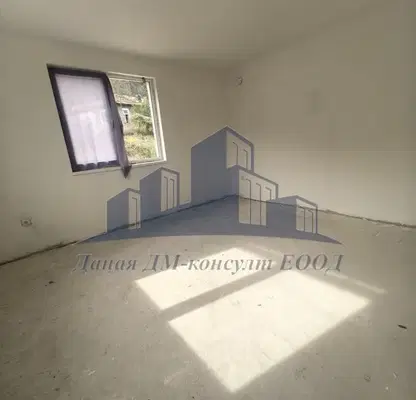 Photo 4 — One-story house with 2 rooms in Kurshun cheshma, Shumen