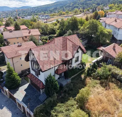 Photo 3 — Three-storey house with yard and garage in Dragalevtsi, Sofia