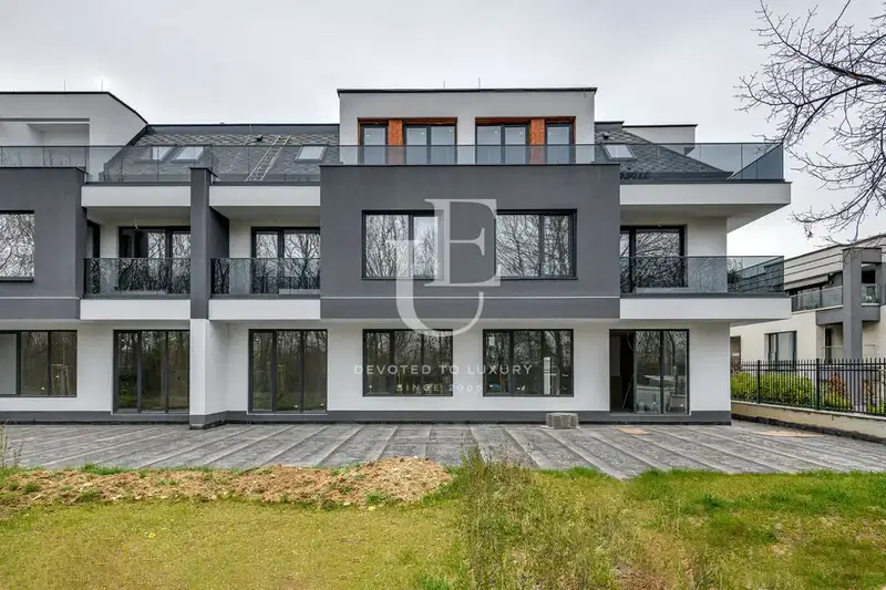 4-bedroom house in Krastova vada with parking and Vitosha view