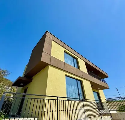 Photo 3 — Detached two-storey house with garage in Manastirski Rid, Varna
