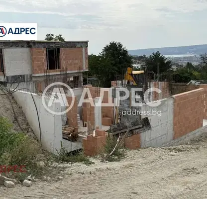 Photo 4 — Two-storey house with 3 bedrooms in m-t Salzița, Varna