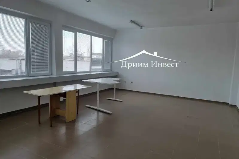 Office in Plovdiv, Centyr