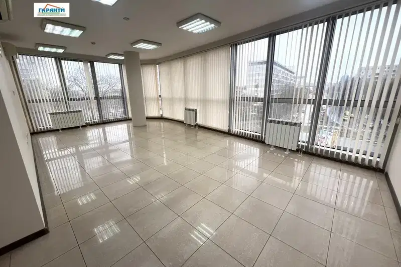 Office in Plovdiv, Kyrshiyaka