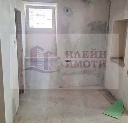 Photo 4 — Office in Ruse, Centyr