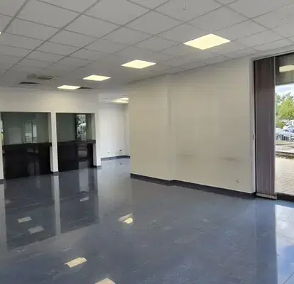 Photo 2 — Office in Sofia, Obelya 2