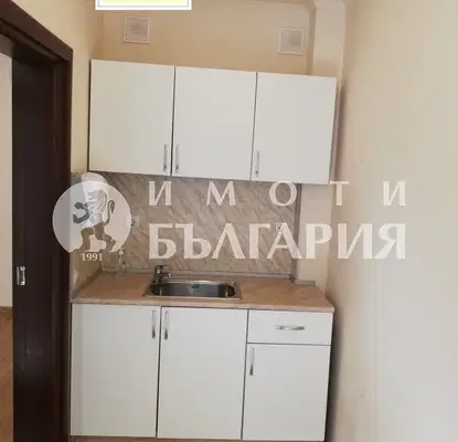 Снимка 4 — Офис във Варна, Център