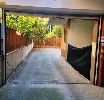 Photo 4 — Garage in Sofia, Centyr