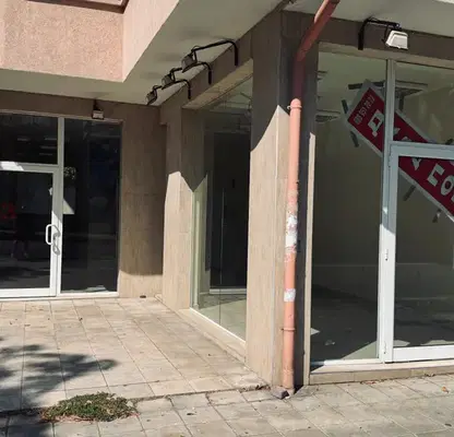 Photo 2 — Shop in Burgas, Centyr