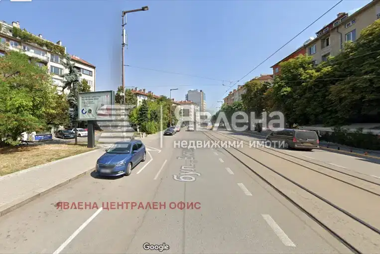 Shop in Sofia, Centyr
