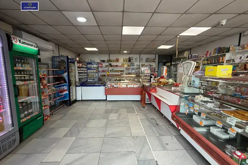 Магазин в София, Факултета