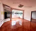 Снимка 4 — Тристаен апартамент в София, Център