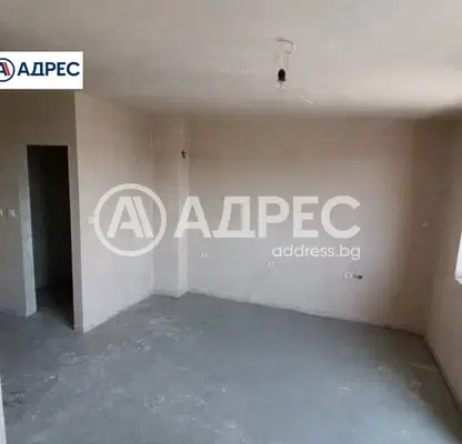 Снимка 2 — Едностаен апартамент в Раз, Варош