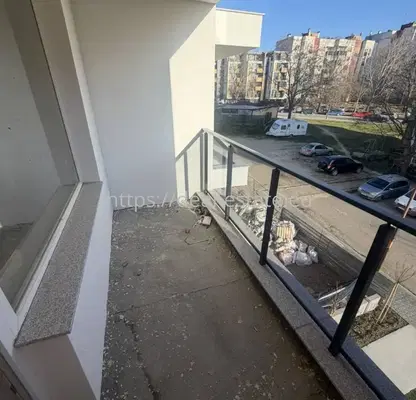 Снимка 2 — Тристаен апартамент в Благоев, Еленово 2