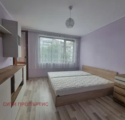 Снимка 3 — Многостаен апартамент в Благоев, Широк център