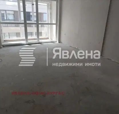 Снимка 4 — Двустаен апартамент в Братя Миладинови, Бургас с асансьор