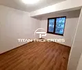Снимка 2 — Тристаен апартамент в Център на Бургас с отделна кухня