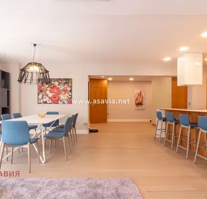 Photo 4 — 4-bedroom apartment in Burgas, Lazur