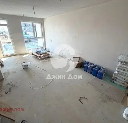 Снимка 2 — Двустаен апартамент в Сарафово с веранда и паркинг