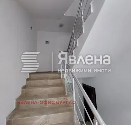 Снимка 4 — Тристаен апартамент в Бургас, Царево