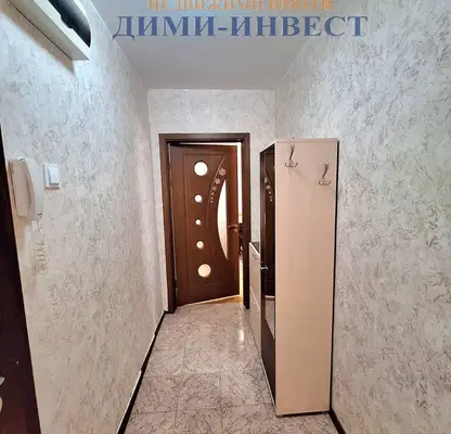Снимка 4 — Тристаен апартамент в Добрич, Център