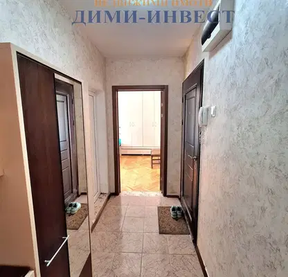Снимка 5 — Тристаен апартамент в Добрич, Център