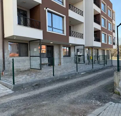 Photo 3 — 2-bedroom apartment in област София, Elin Pelin