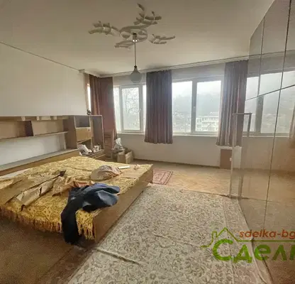 Снимка 2 — Двустаен апартамент в Габрово, Център
