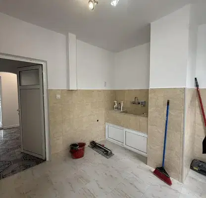 Снимка 4 — Двустаен апартамент в Стара Загора, Казанлък