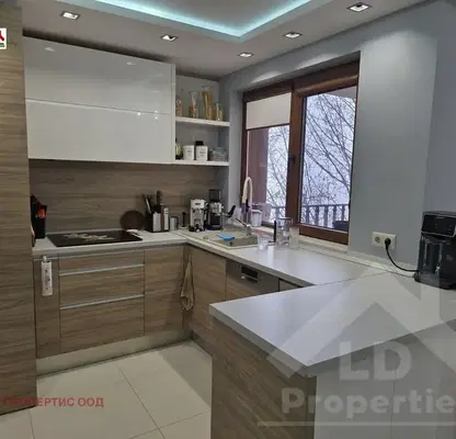 Photo 3 — 4-bedroom apartment in к.к. Чайка
