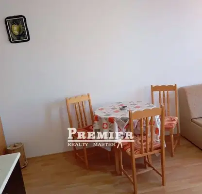 Photo 4 — Studio apartment in Sunny Beach resort with mountain view