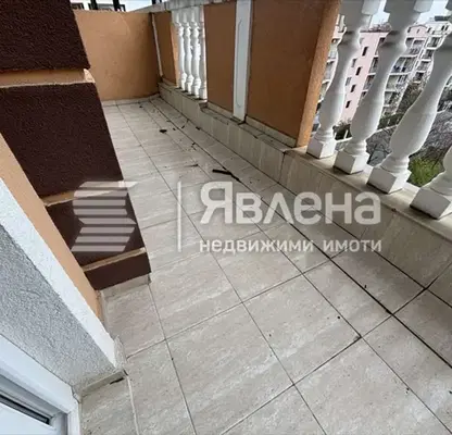 Снимка 4 — Едностаен апартамент в Бургас, к.к. Слънчев бряг