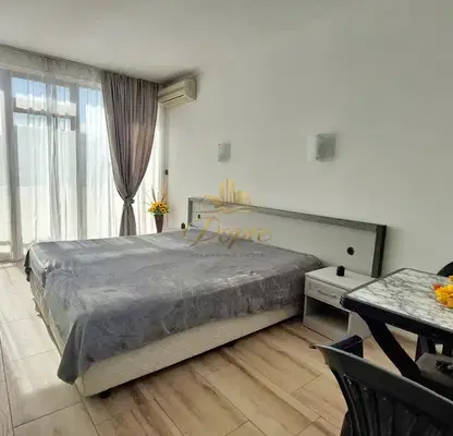 Photo 5 — One-room apartment in Sunny Beach resort with separate kitchen