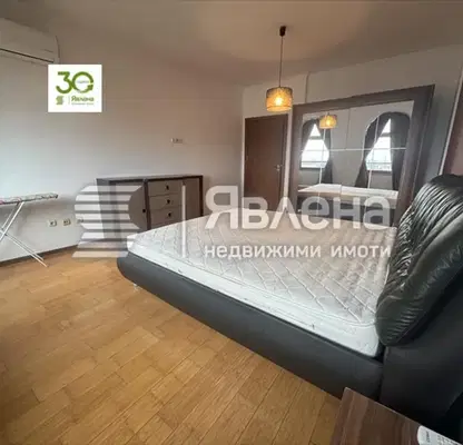 Photo 3 — 3-bedroom apartment in Sv.Sv. Konstantin I Elena