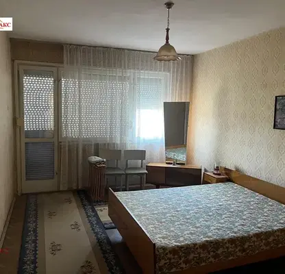 Снимка 3 — Двустаен апартамент в Кърджали, Център