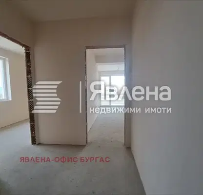 Снимка 2 — Двустаен апартамент в Бургас, Несебър