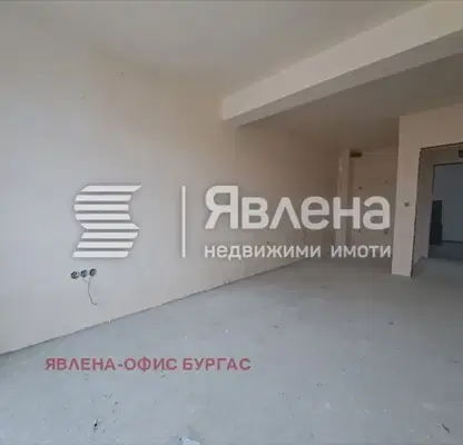 Снимка 3 — Двустаен апартамент в Бургас, Несебър