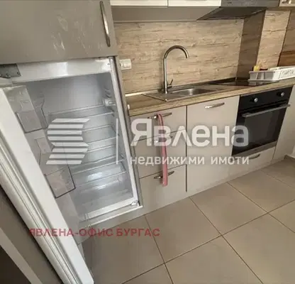 Снимка 4 — Двустаен апартамент в Бургас, Несебър