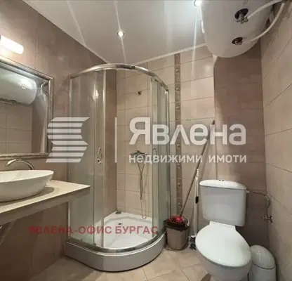 Снимка 5 — Двустаен апартамент в Бургас, Несебър